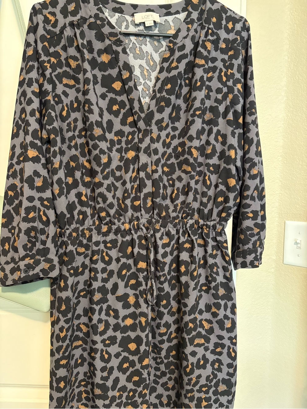 LOFT Gray Leopard Print Long Sleeve Drawstring Dress